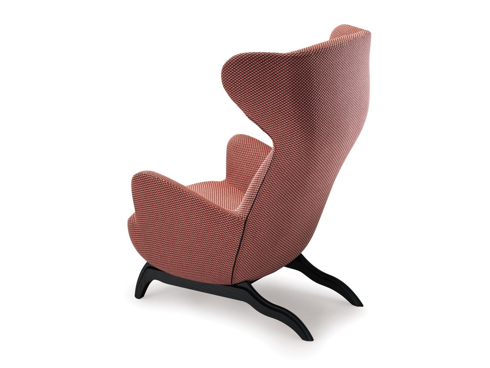 Bergere armchair upholstered in fabric or leather | Ardea Cm 882 by Zanotta