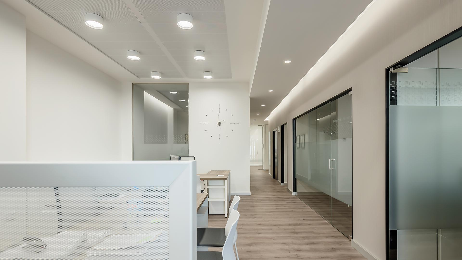 LED direct light aluminium ceiling lamp |  by Arkoslight