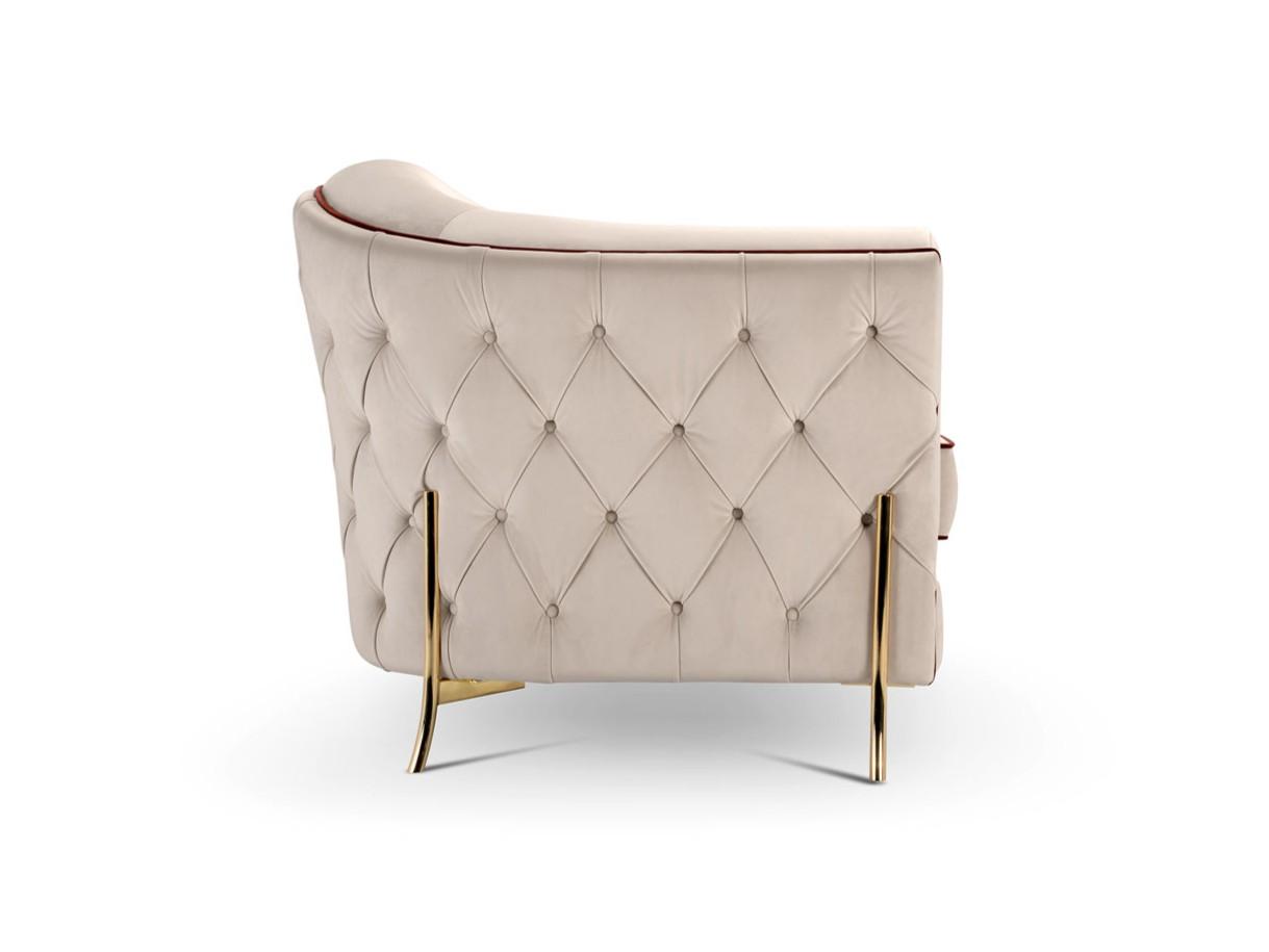 Tufted leather armchair with fire retardant padding | Nefele by Domingo salotti