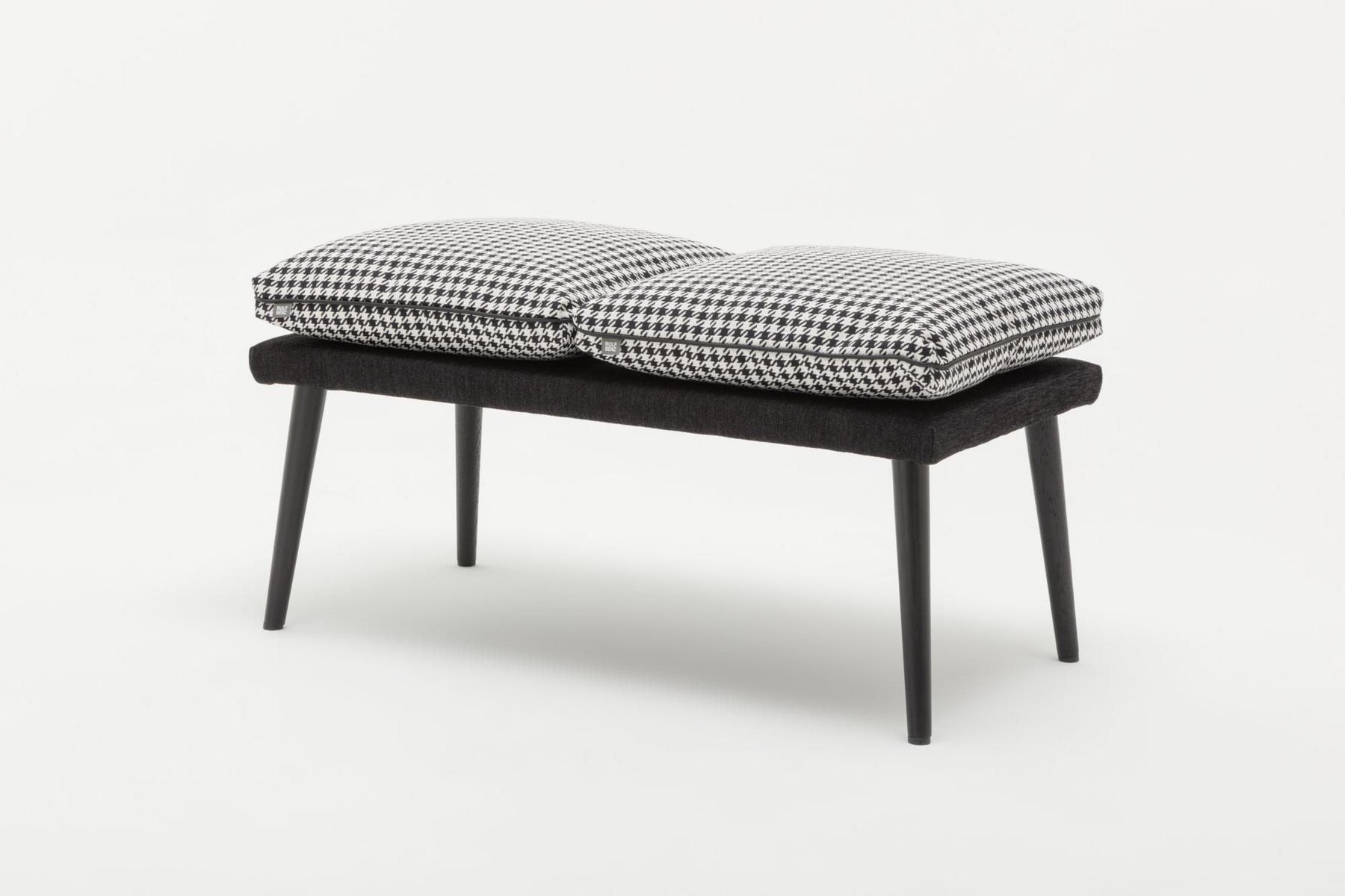 Upholstered fabric bench | 945 by Rolf Benz