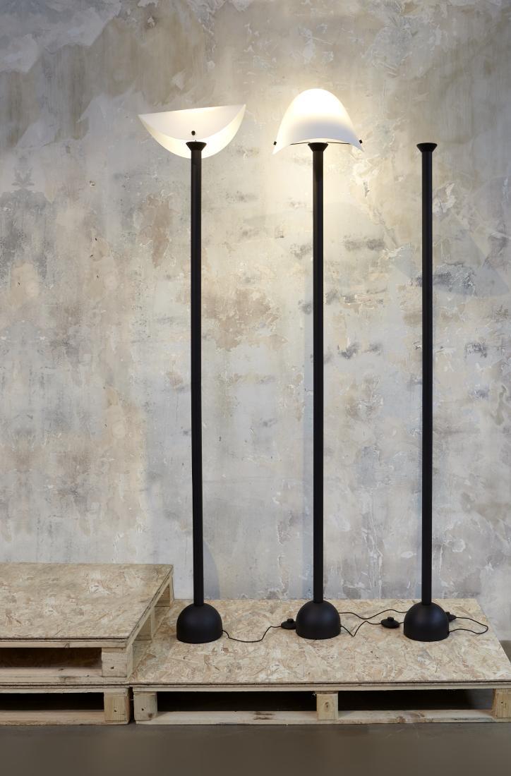 LED aluminium floor lamp | Courrier by Ligne Roset