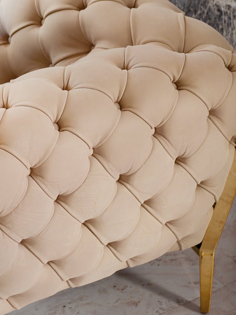 Elegantly crafted Belle Epoque sofa with capitonné workmanship for luxurious comfort and sophisticated modern feet design, perfect for conversational and stylish lounging. | Belle Epoque by Calia Italia