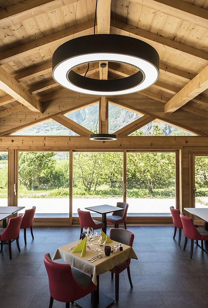 Aluminium pendant lamp in a contemporary style | Medo by SLV