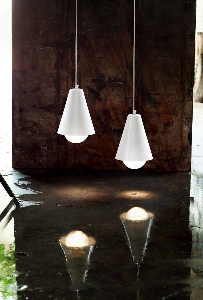 Direct light iron pendant lamp | Cono 1 by Zava