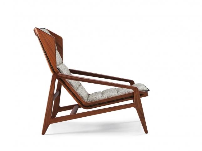 Ergonomic armchair with armrests | D.156.3 by Molteni