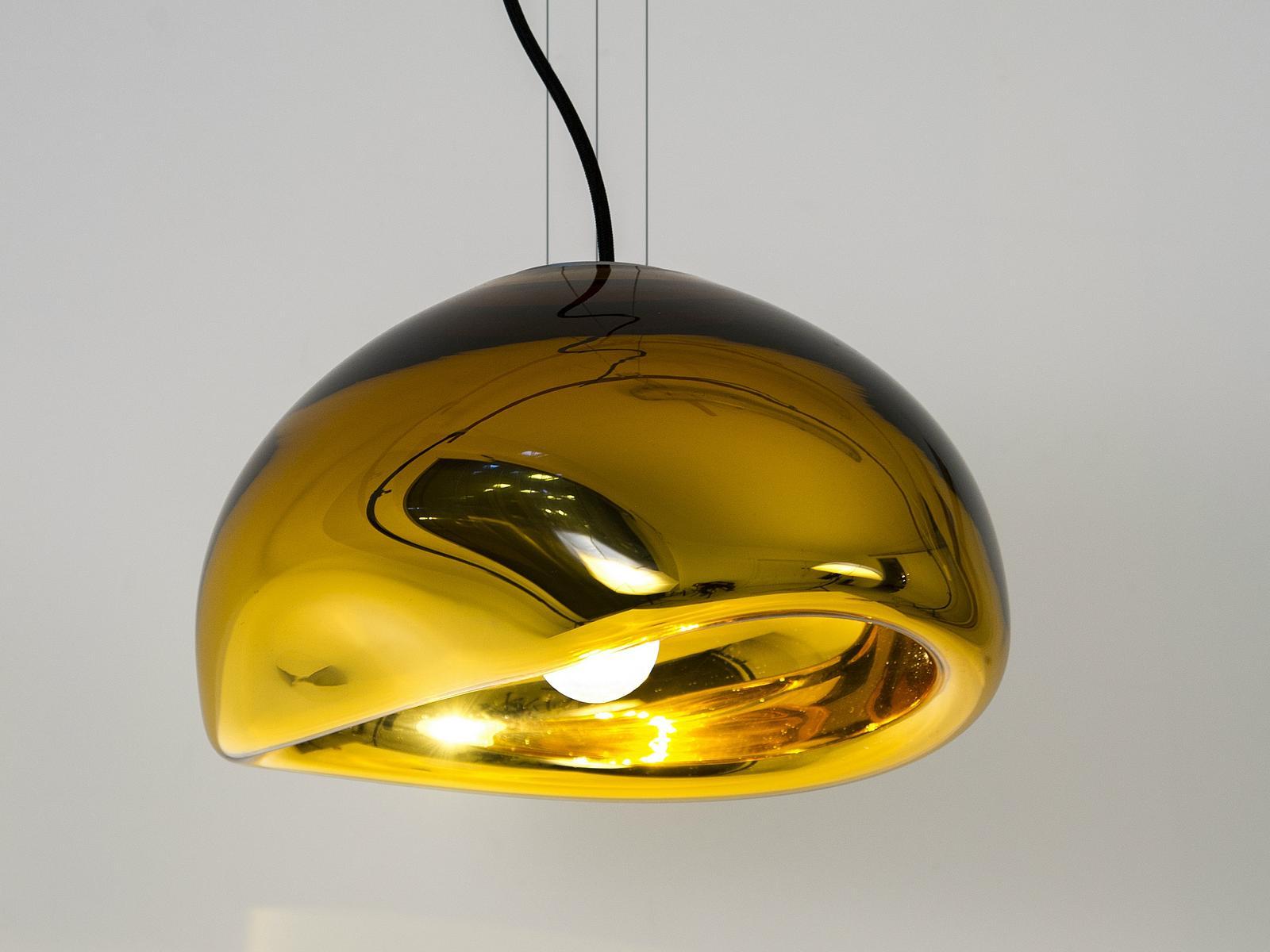 Handmade blown glass pendant lamp | Ausum by Dark