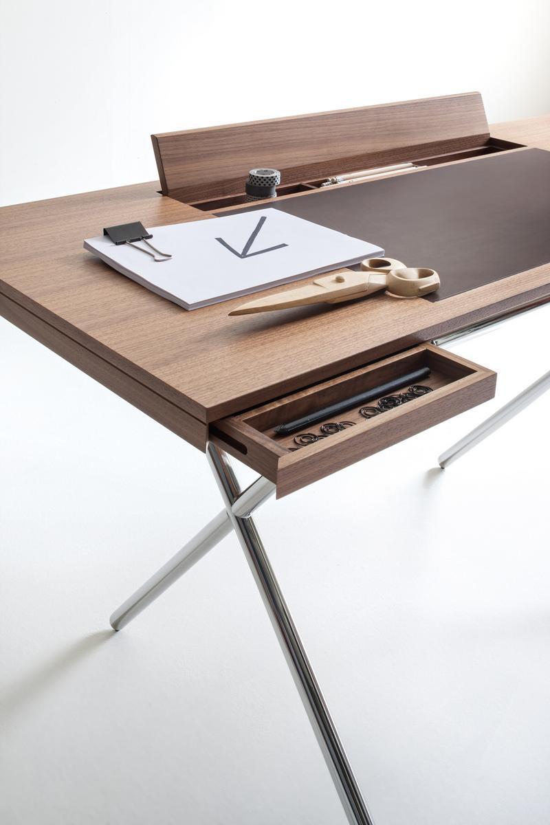 Walnut writing desk with drawers | Novelist by Lema