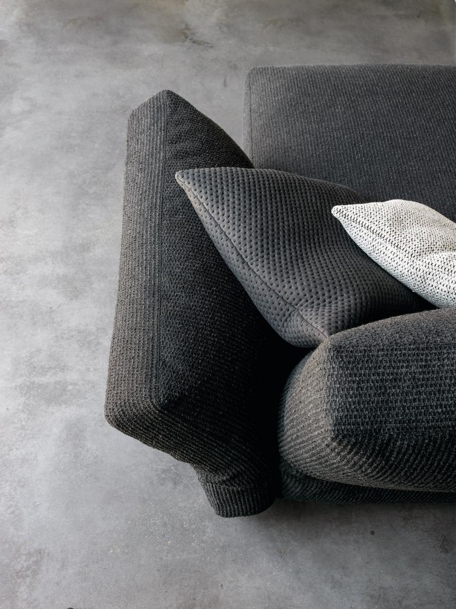 Sectional sofa with removable cover | Hab by Desiree