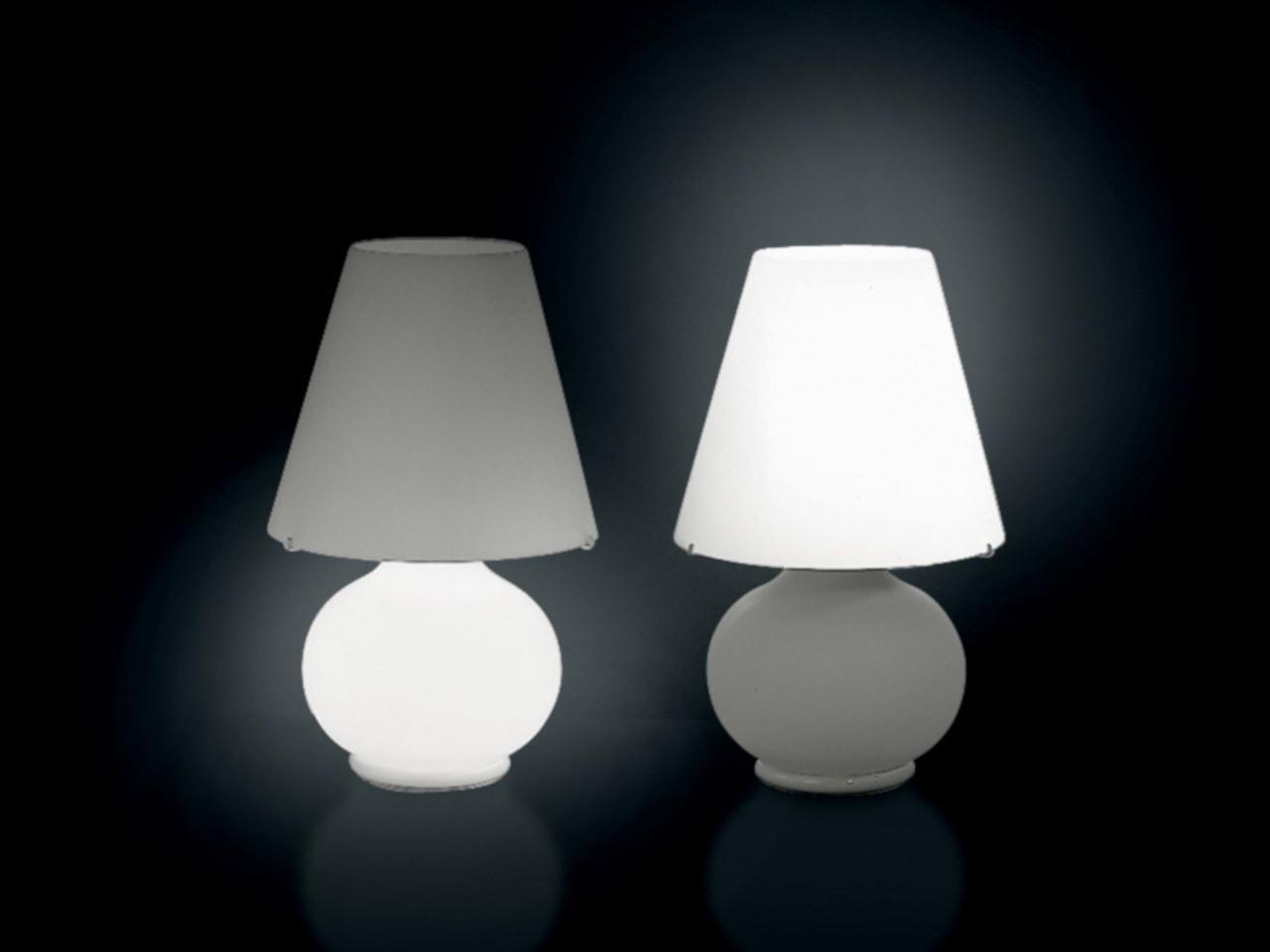 LED blown glass table lamp | Paralume M (medium) T by Leucos