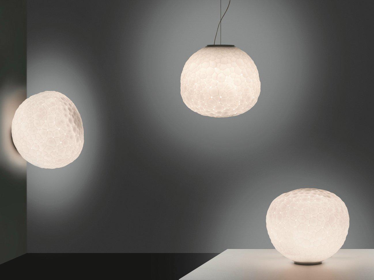 Blown glass pendant lamp | Meteorite by Artemide