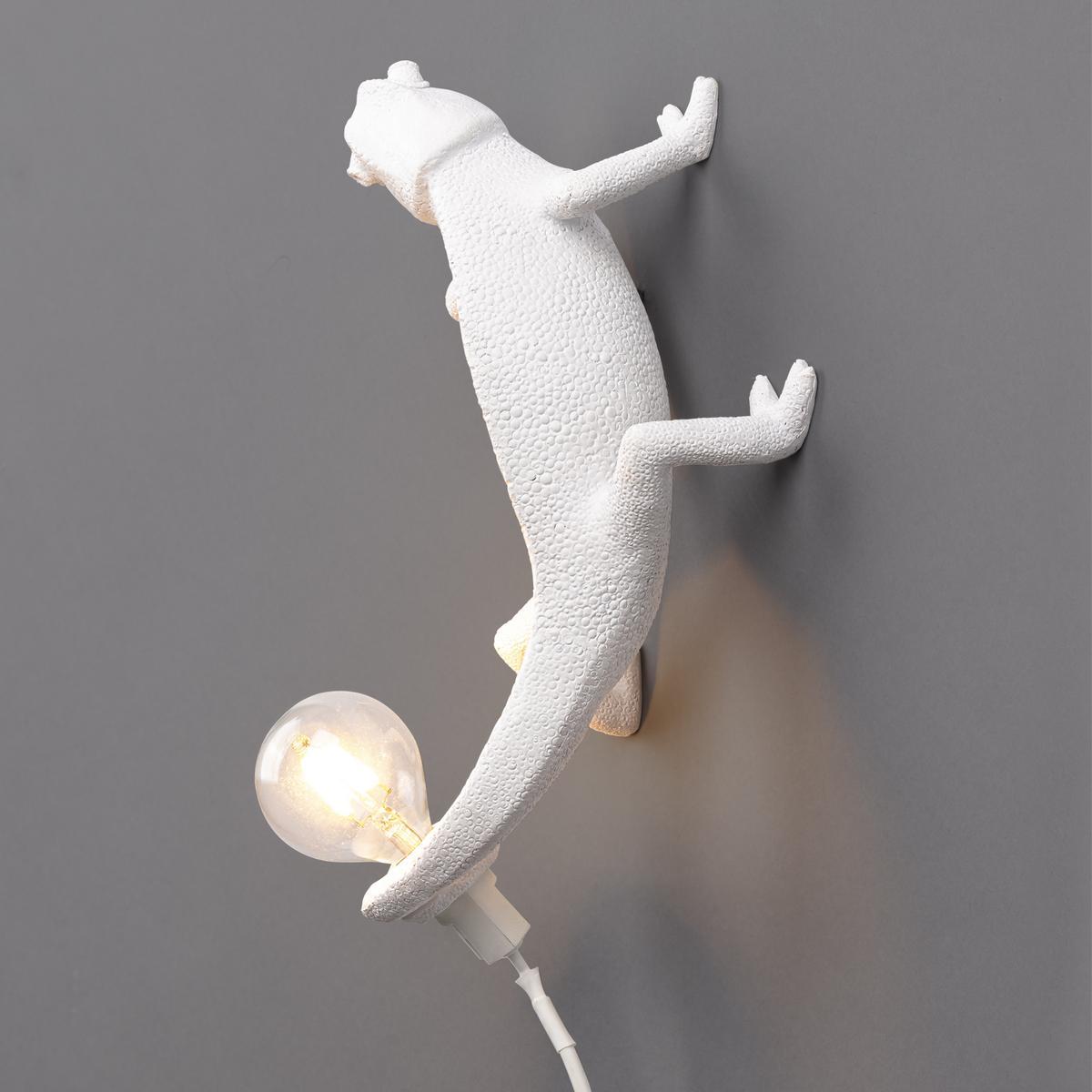 LED resin wall lamp | Chameleon Going Up by Seletti