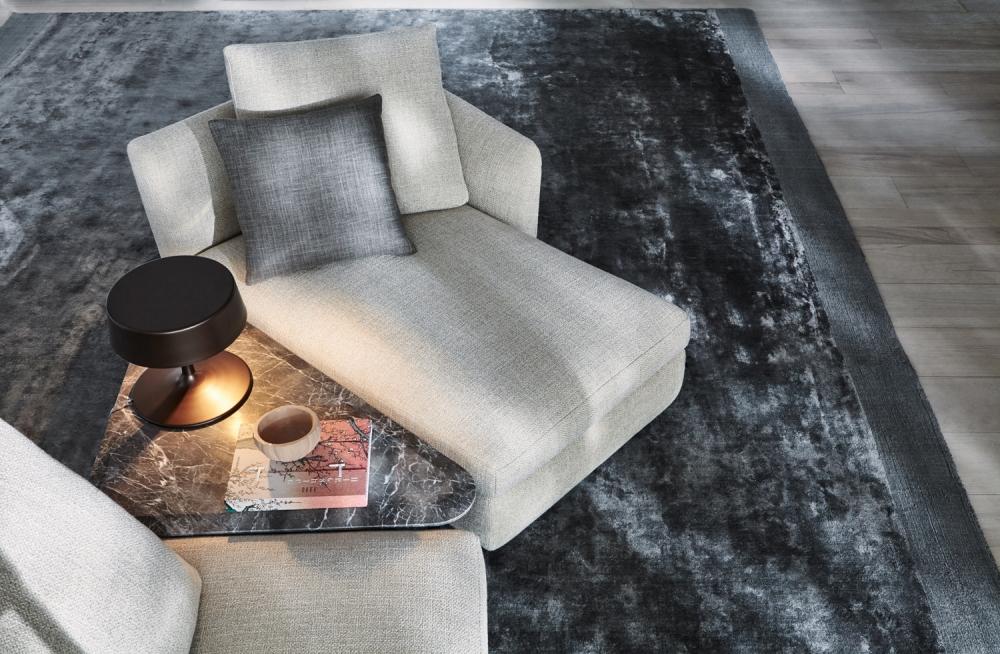 Triangular coffee table for living room | Belsize by Molteni