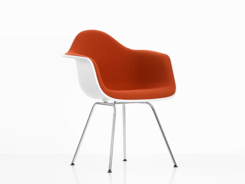 Upholstered fabric chair with armrests | Dax by Vitra