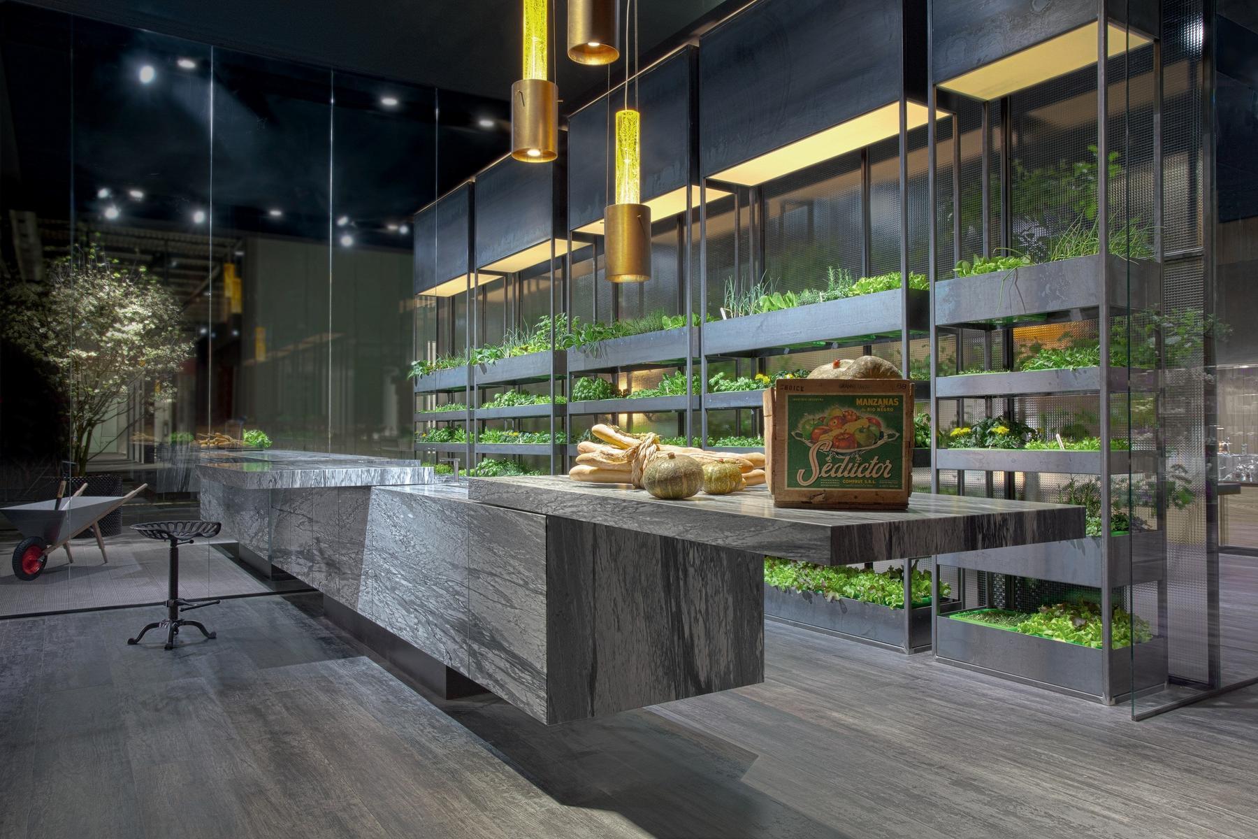 Kitchen with island Rossana K-in / K-out