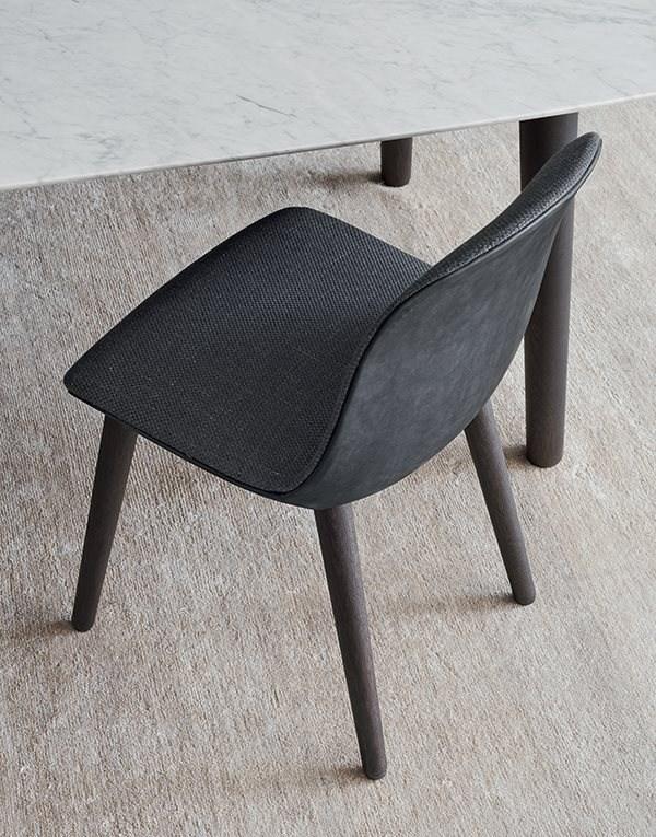 Upholstered fabric chair | Mad Dining Chair by Poliform