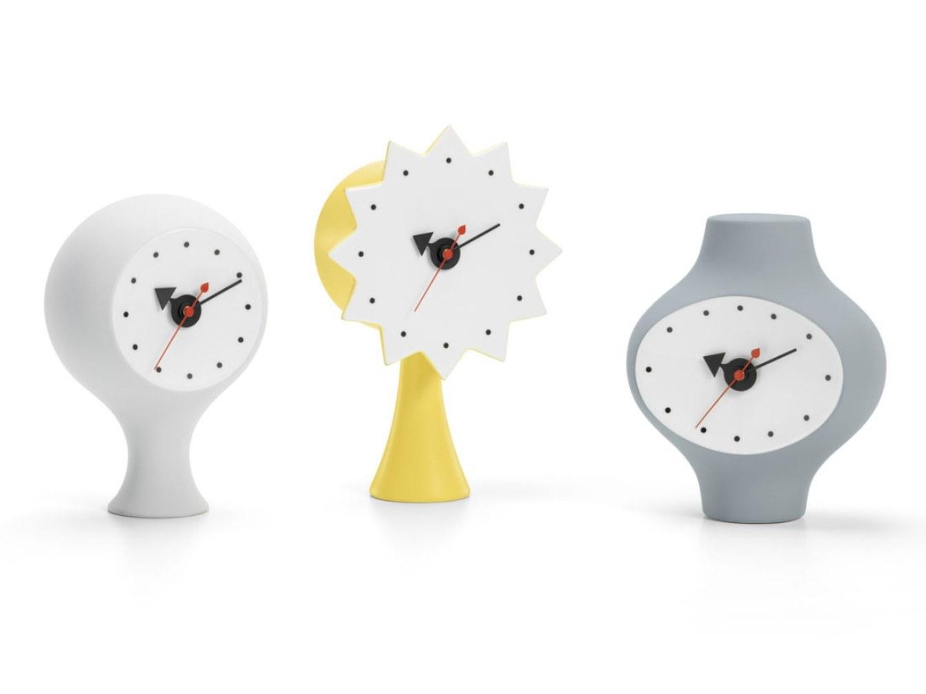 Table-top porcelain clock | Model 3 by Vitra