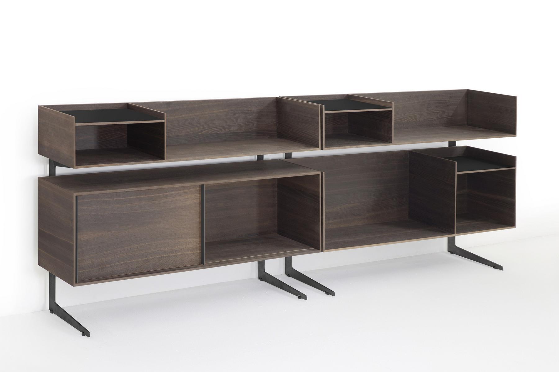 Oak bookcase / sideboard | Court Yard by Lema