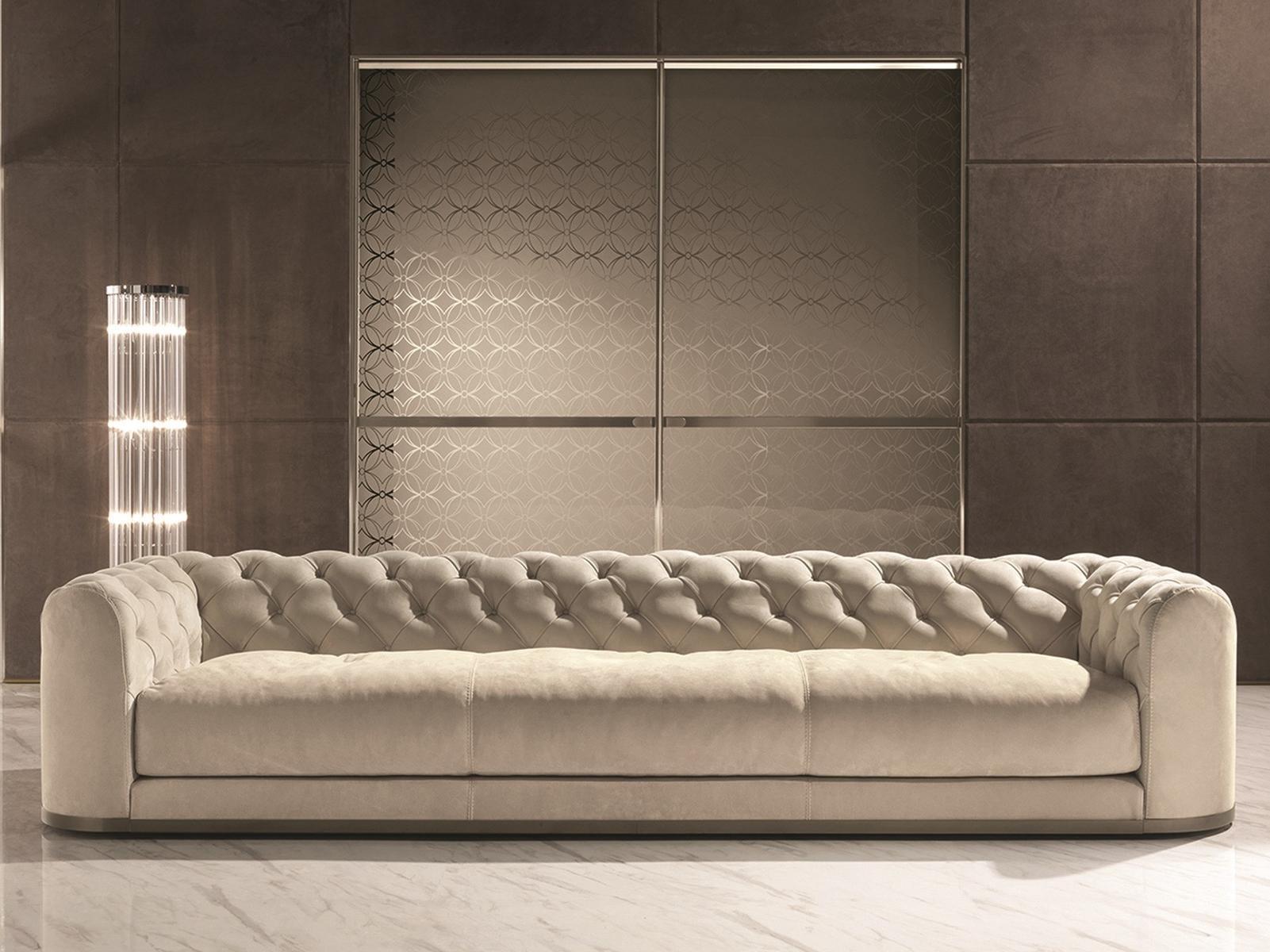 Sectional leather sofa | Milton by Longhi
