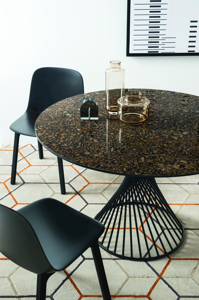 Upholstered fabric chair | Vela by Calligaris