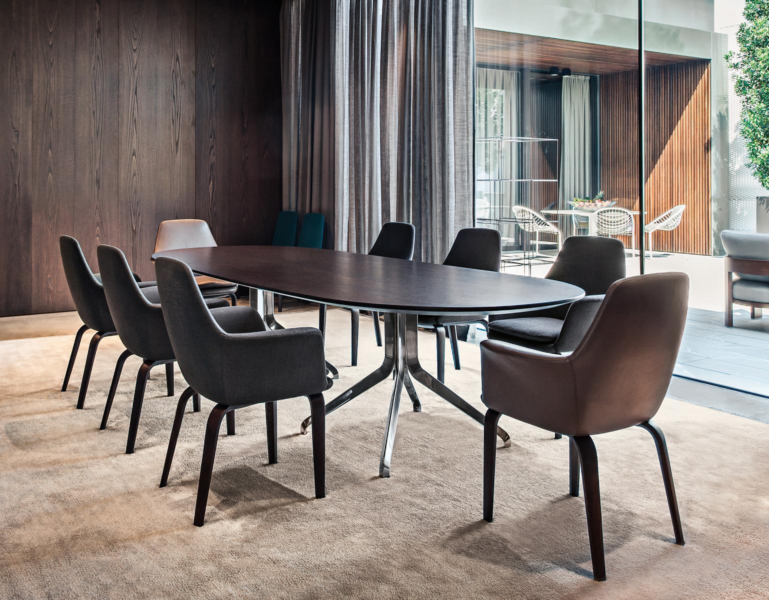 Table | Claydon by Minotti