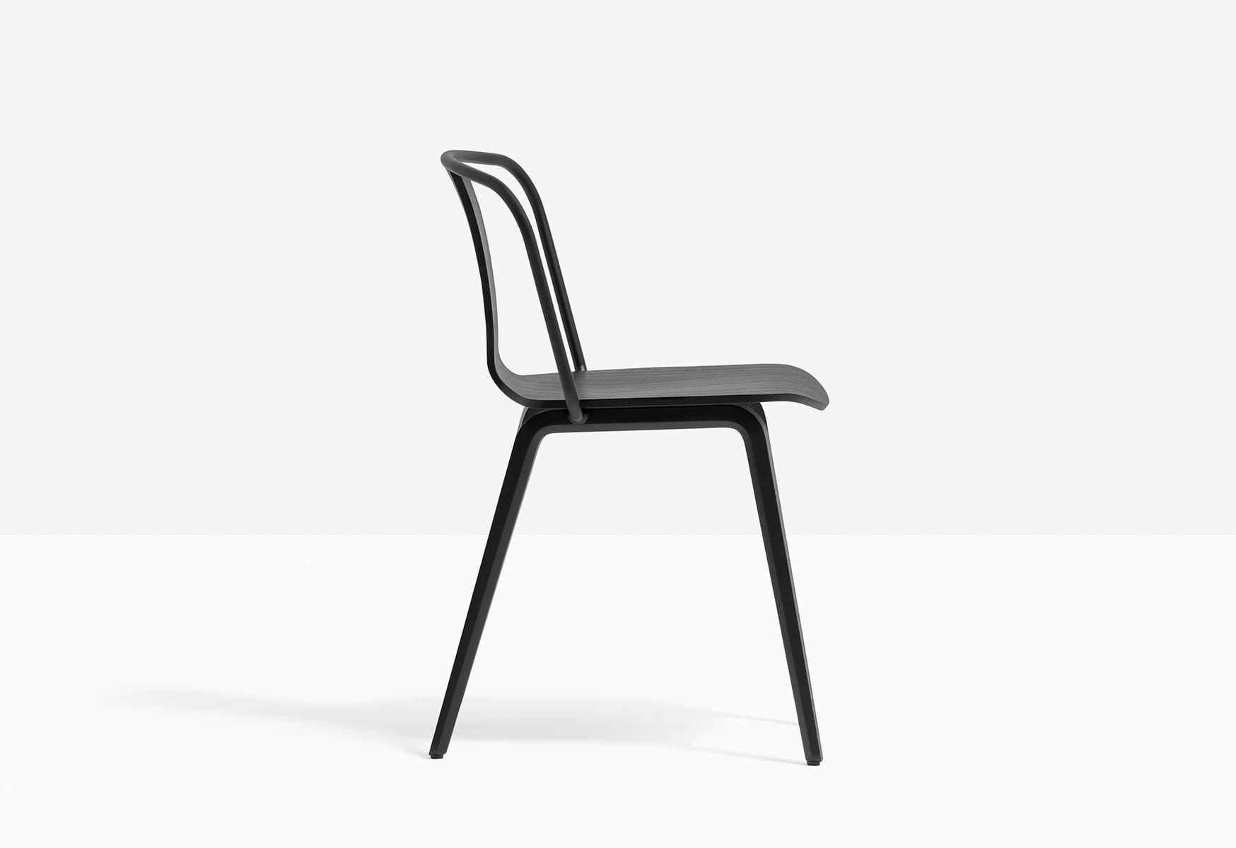 Wooden chair with armrests | Jamaica 2910 by Pedrali