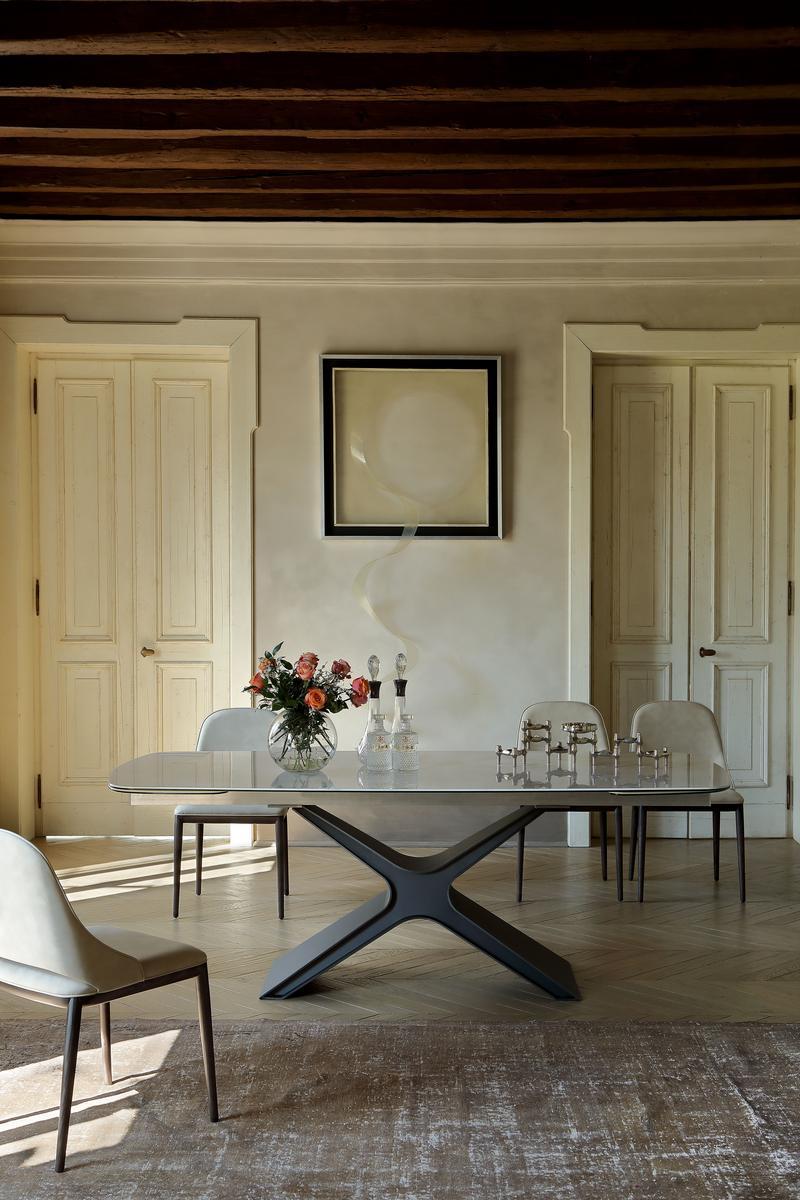 Extending table | Calliope by Tonin Casa