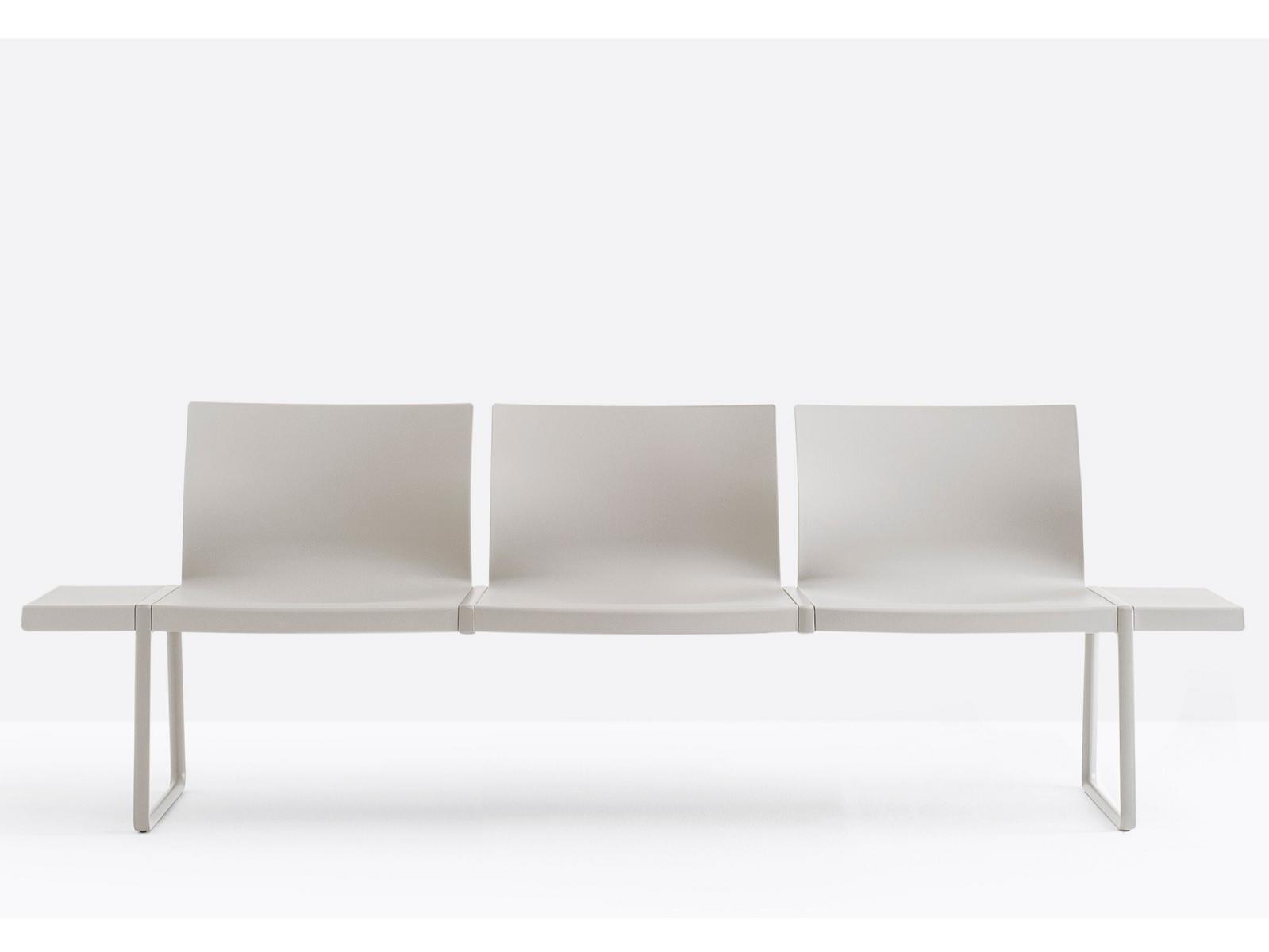 Modular seating | Plural P02003/2004/2006/2009 by Pedrali