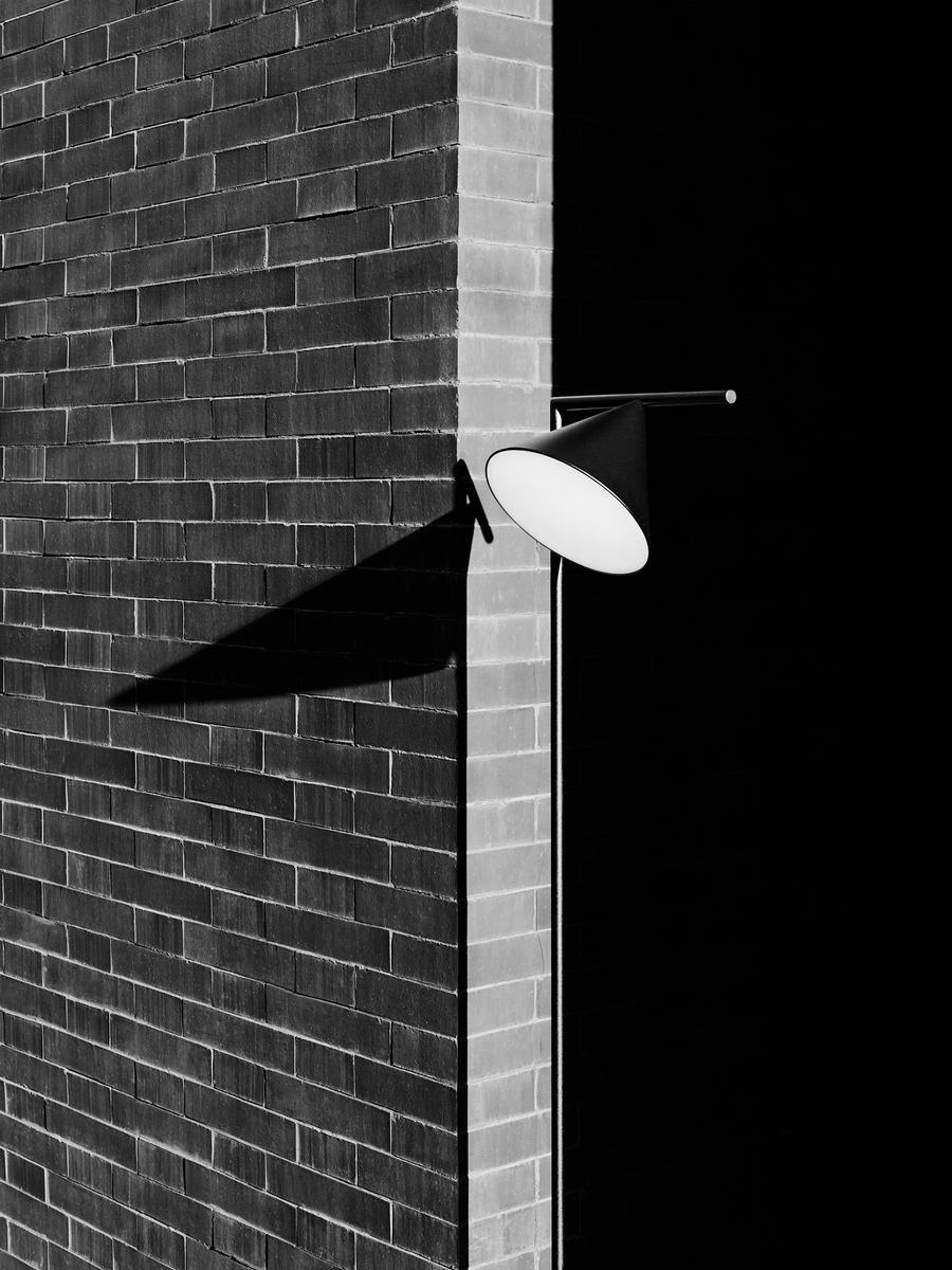 LED adjustable floor lamp | Captain Flint Outdoor by Flos