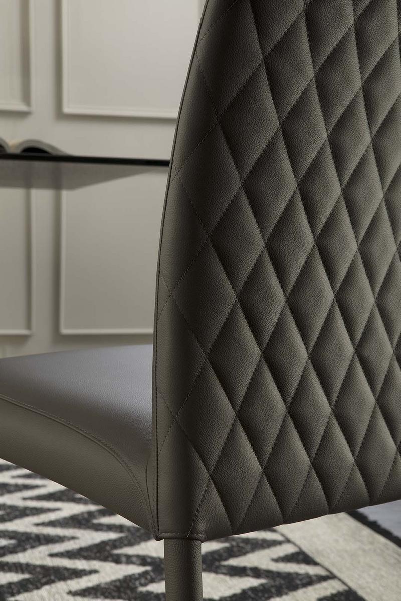 Upholstered high-back leather chair | Charm Èlite by Tonin Casa