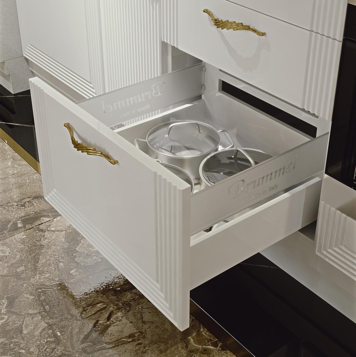 Lacquered kitchen with handles Brummel Diamond