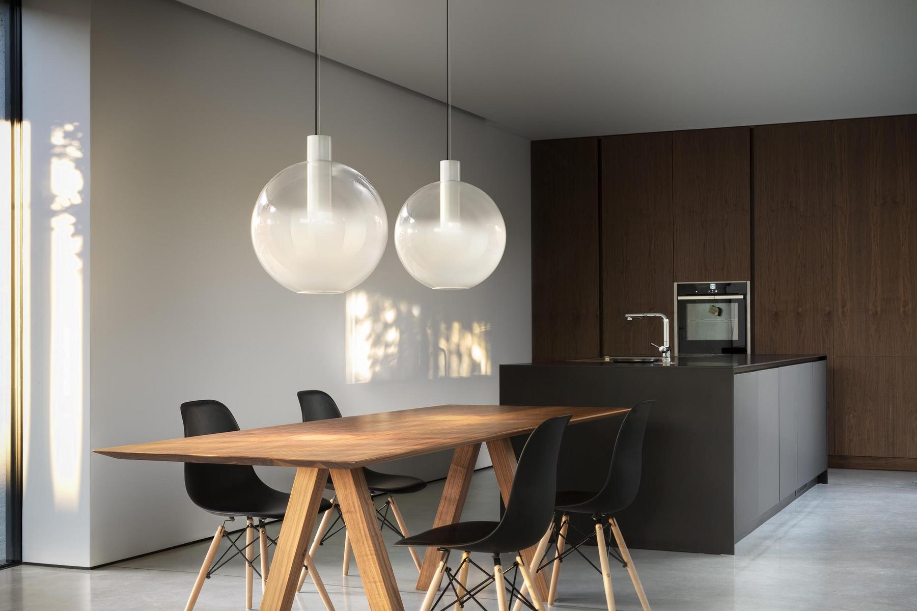 LED blown glass pendant lamp | Beam Stick Nuance by Olev