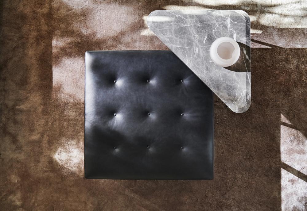 Tufted square pouf | Euston by Molteni