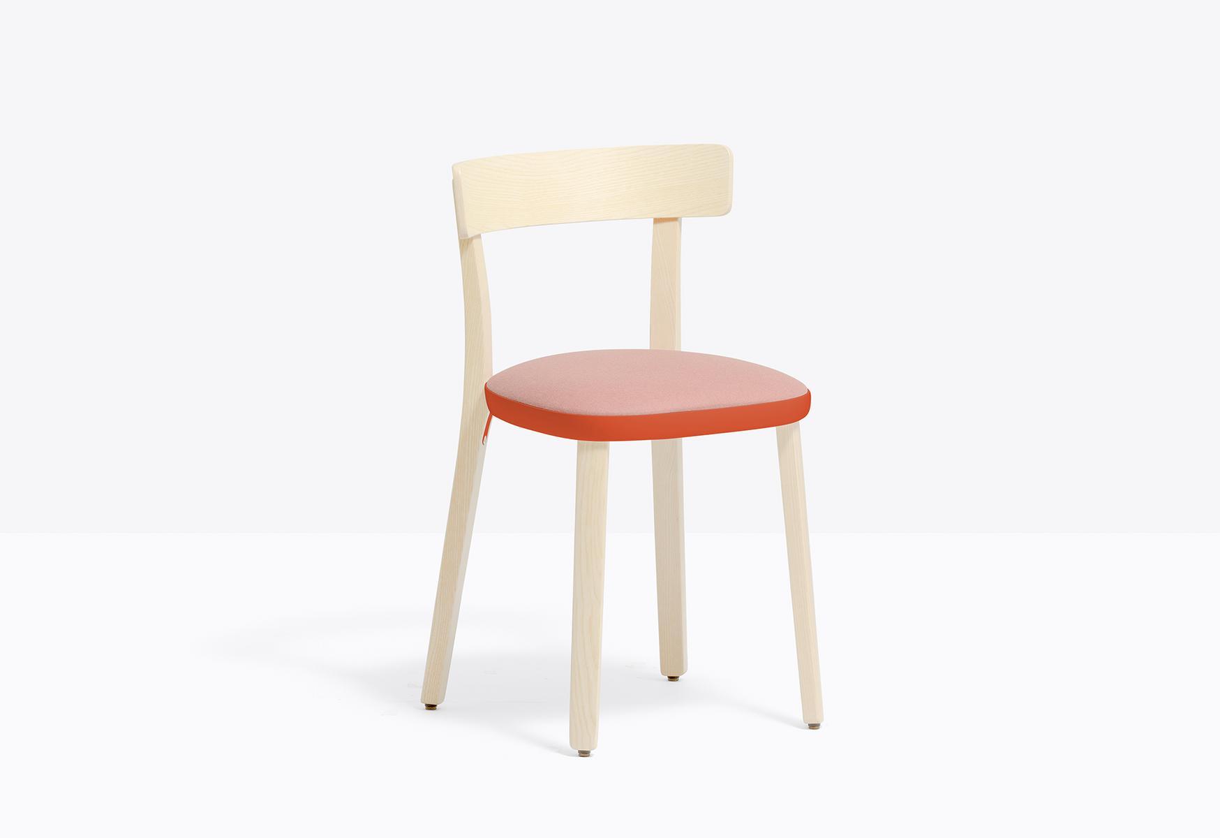 Ash chair with integrated cushion | Folk 2940 by Pedrali
