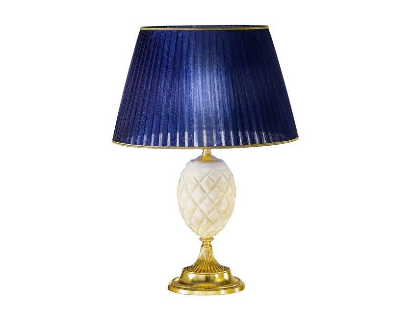 Satin gold plated table lamp with alabaster and shade | Sandy 7004/l by Possoni Illuminazione