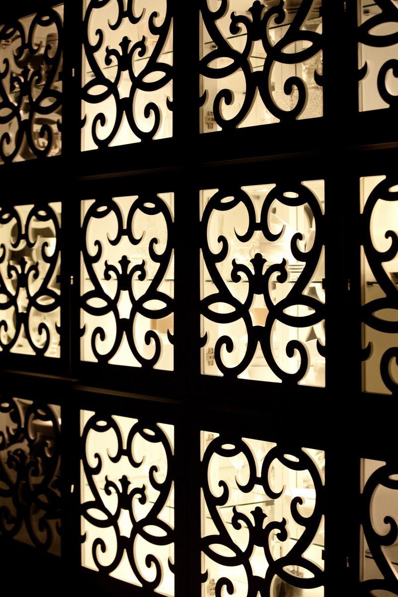 Wood and glass highboard | Paris by Tonin Casa