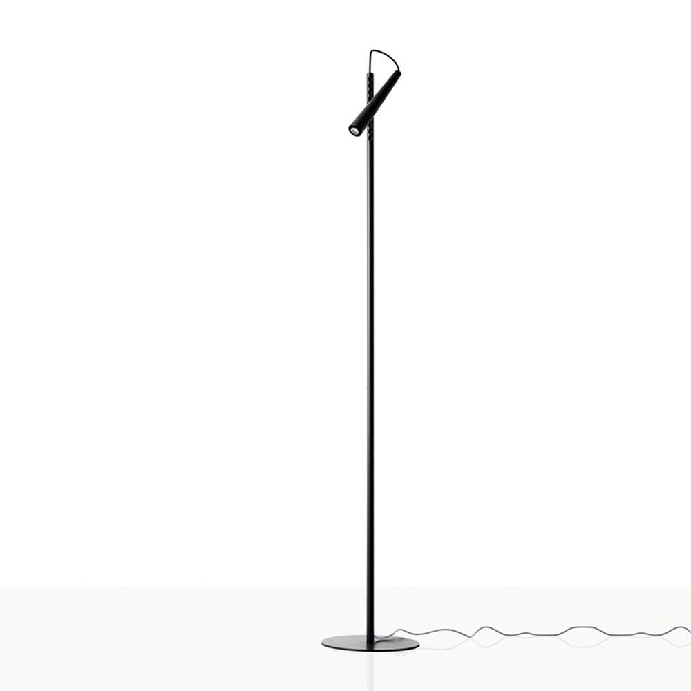 Metal floor lamp | Magneto by Foscarini