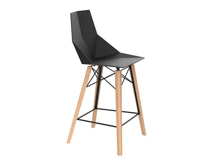 Polypropylene garden chair with footrest | Faz Wood by Vondom