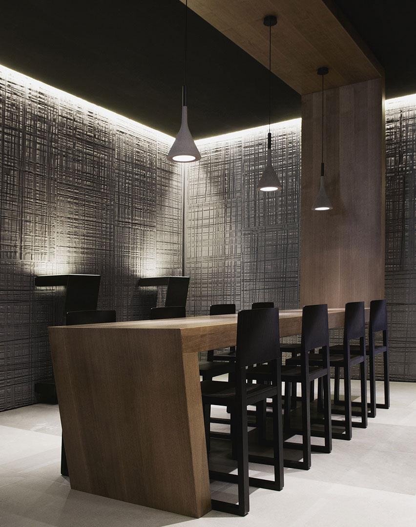 Concrete pendant lamp | Aplomb by Foscarini