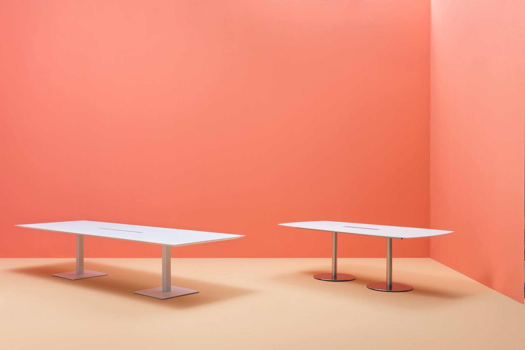 Rectangular meeting table | Plano 2 by Pedrali