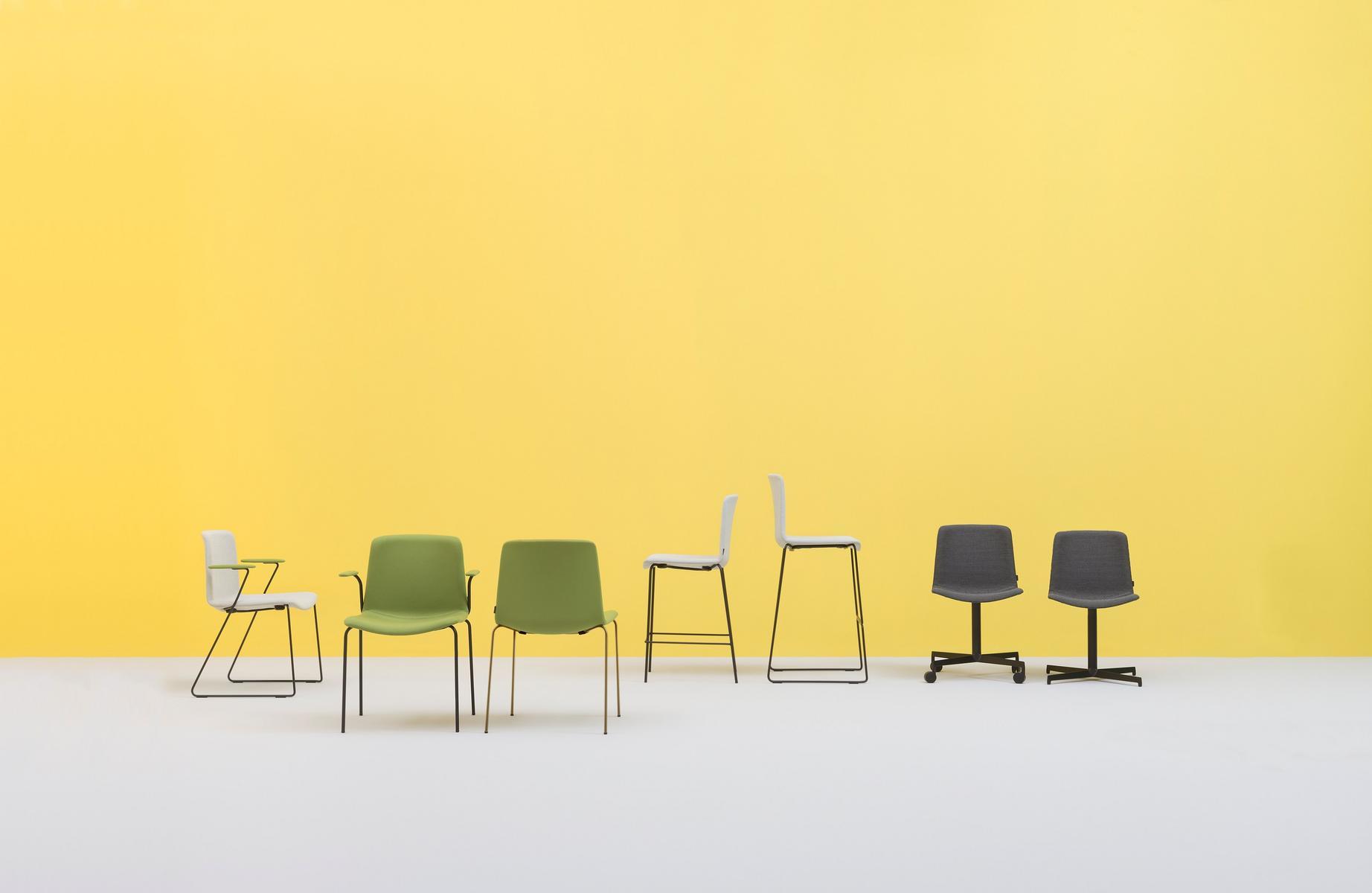 Stackable plastic restaurant chair | Tweet 890 by Pedrali