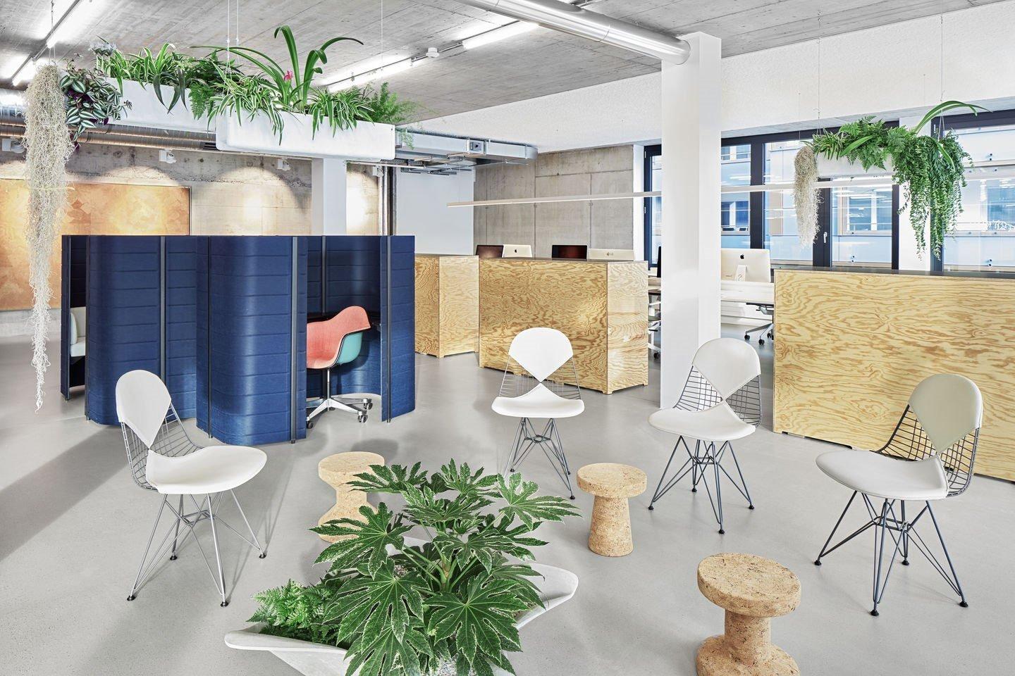 Cork stool / coffee table | Cork A by Vitra