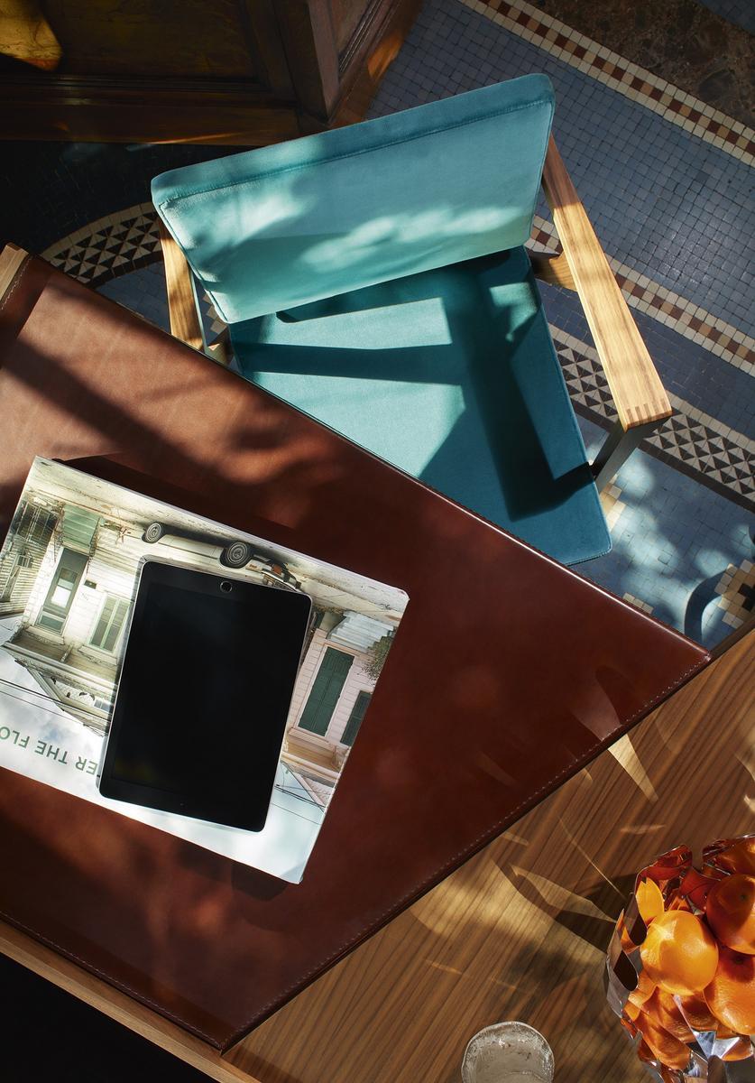 Wooden easy chair | 832 Luisa by Cassina