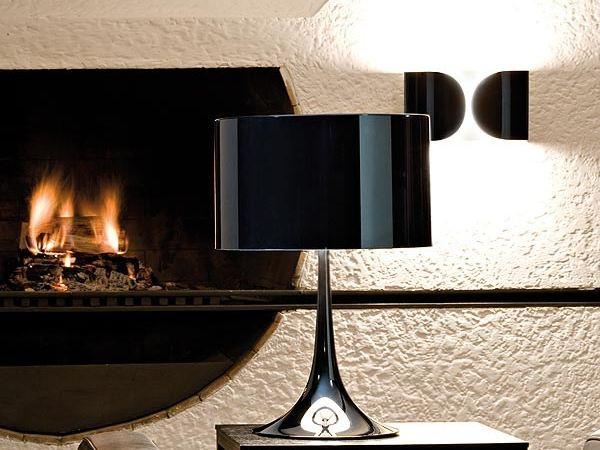 Powder coated steel wall lamp | Foglio by Flos