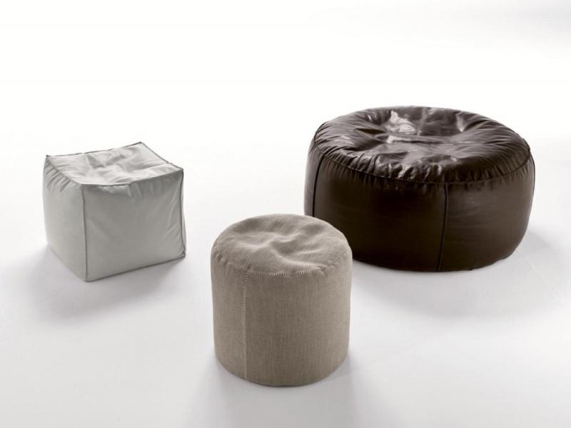 Upholstered pouf | Easy by Desiree