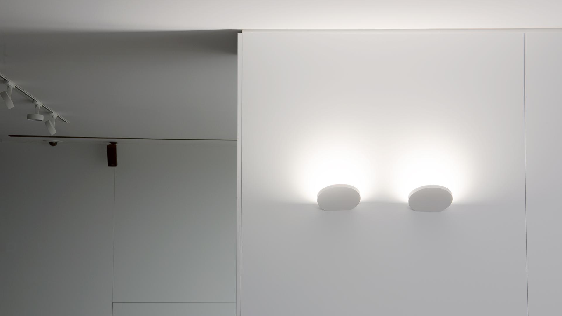 LED indirect light aluminium wall light |  by Arkoslight