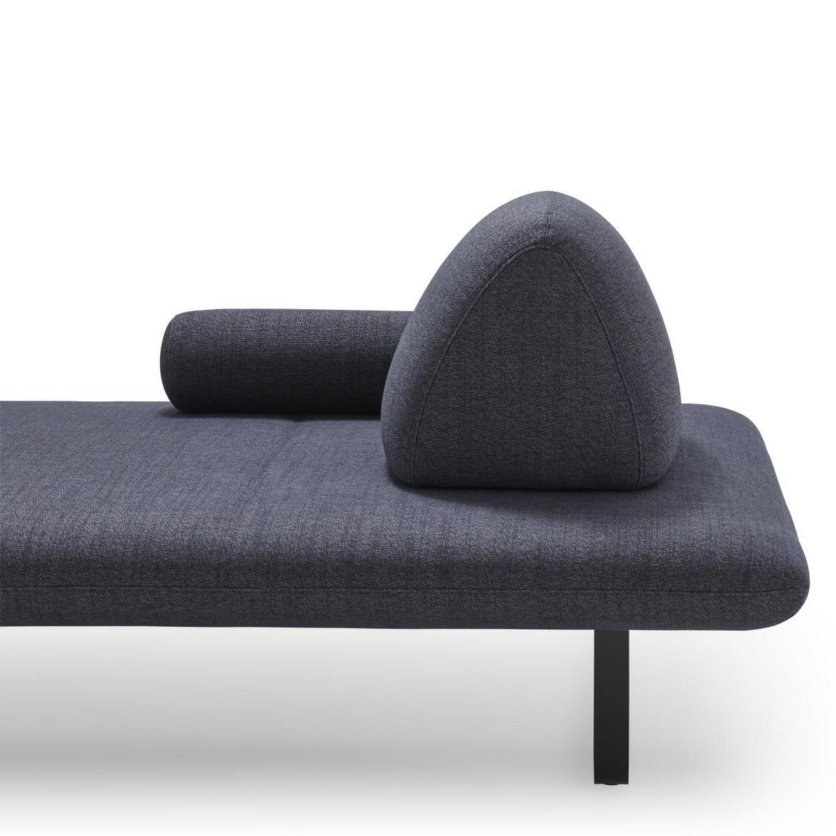2 seater sled base fabric garden sofa | Murtoli by Ligne Roset