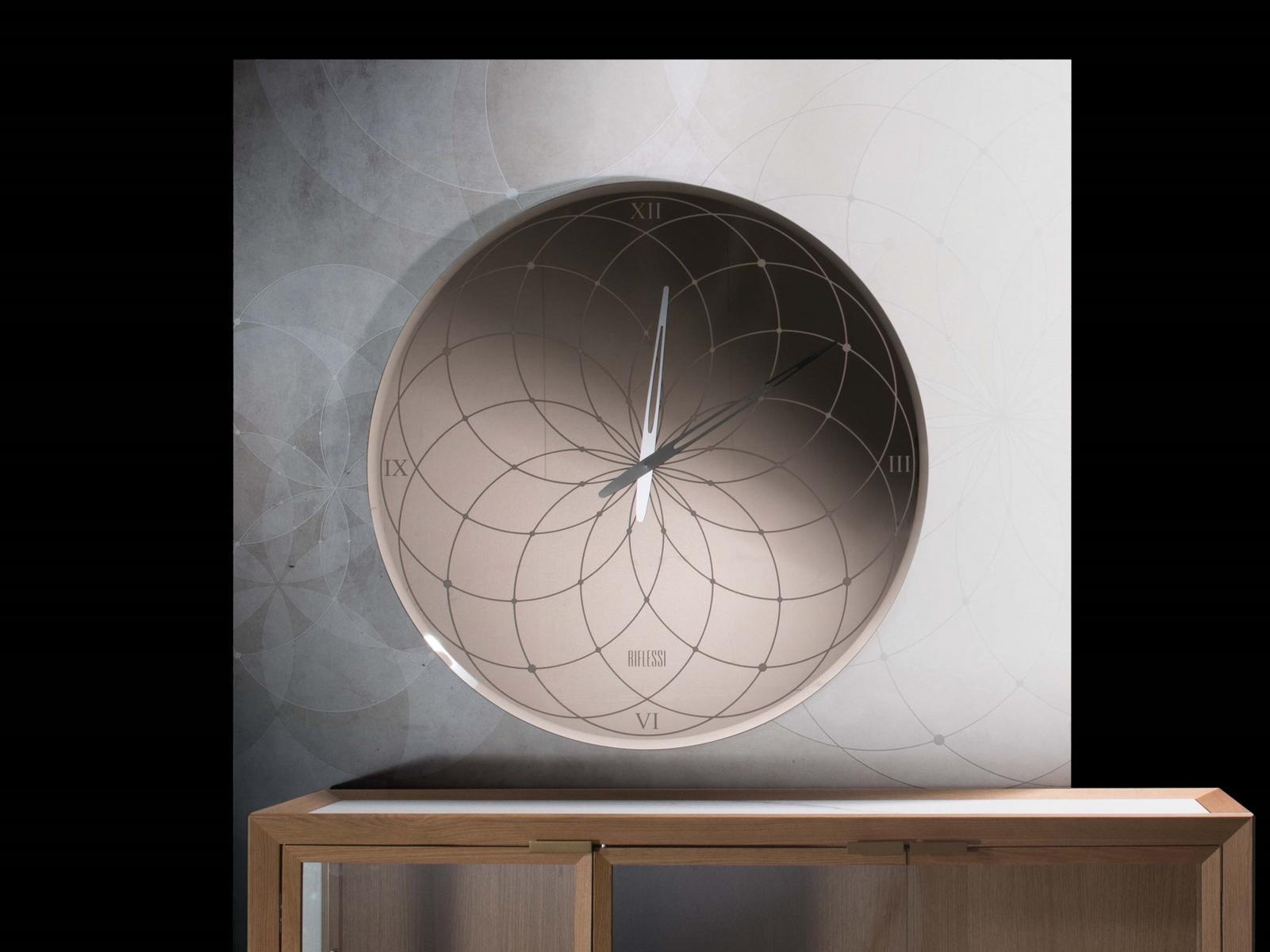 Wall-mounted screen printed glass clock | Roma by Riflessi