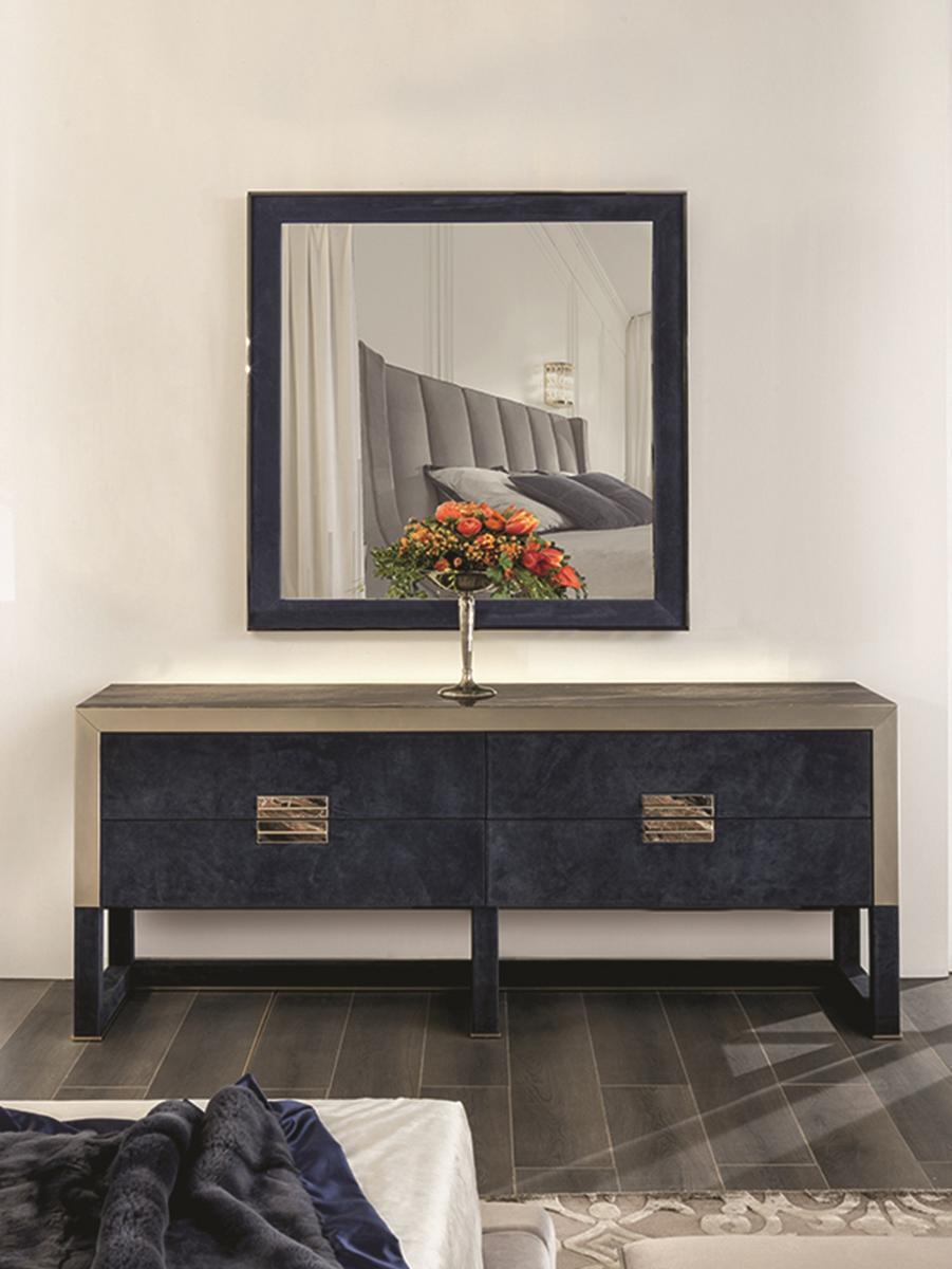 Square veneer mirror | Nanami by Longhi