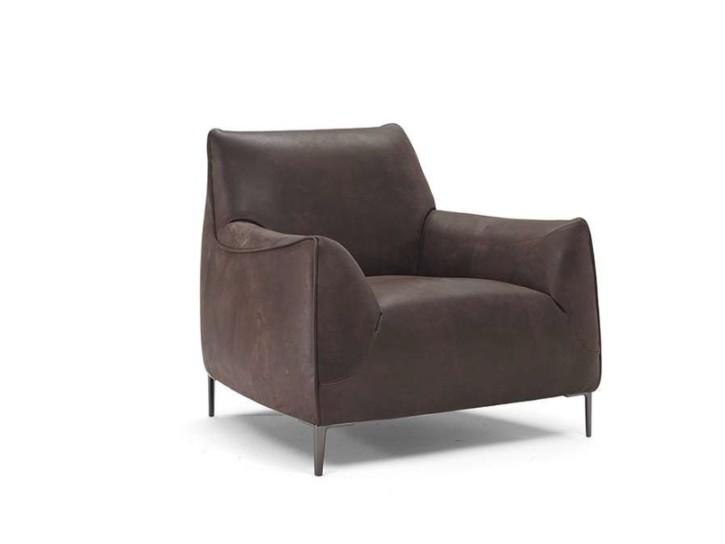 Leather armchair with armrests | Dolly by Natuzzi Italia