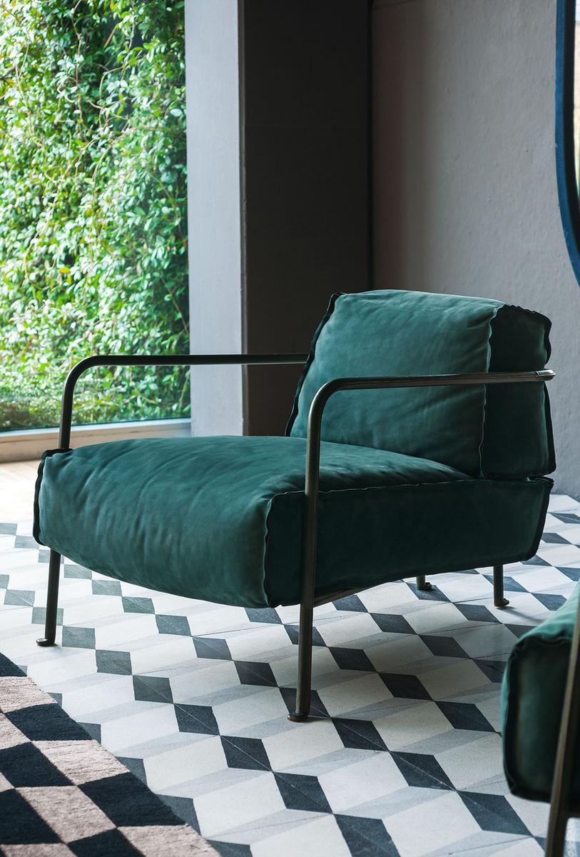 Leather armchair with armrests | Bruxelles by Baxter